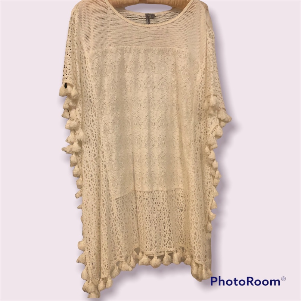 Women's New Directions lacy tank cover xl